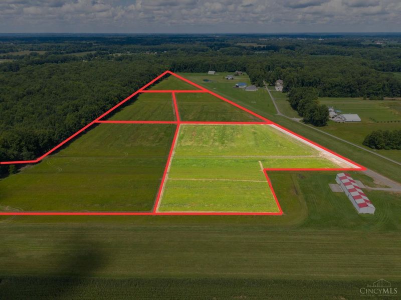 B Landing Lane, Goshen Township, OH 45122 Photo 2