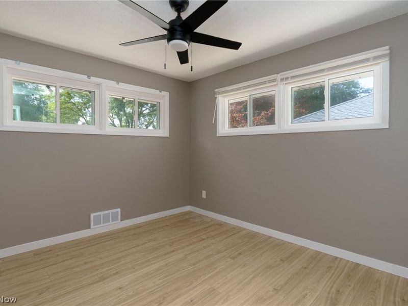 6150 Vernondale Drive, Parma Heights, OH 44130 Photo 11
