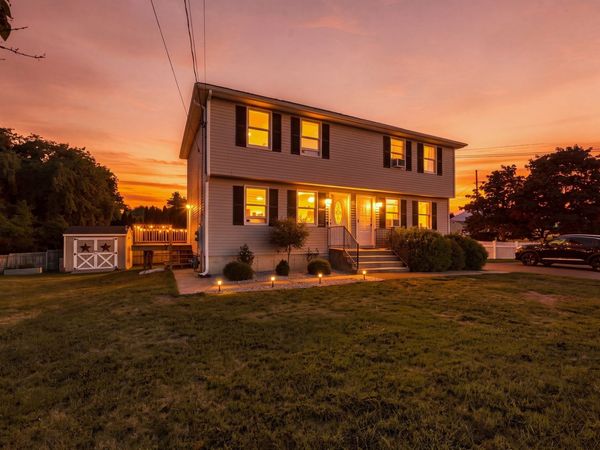 15 Sunflower Lane, Unit B, Westfield, MA 01085