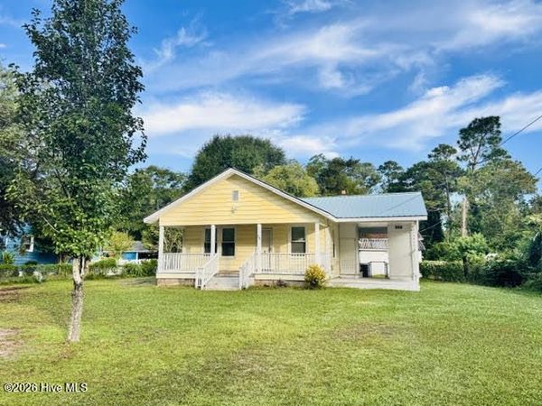 26 Silver Lake Road , Wilmington, NC 28412