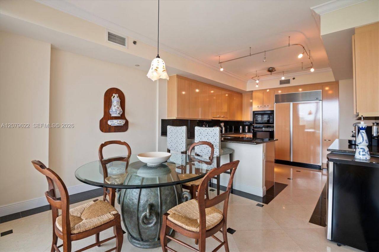 791 Crandon Blvd , Unit 704, Key Biscayne, FL 33149 Photo
