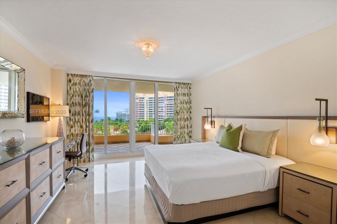 791 Crandon Blvd , Unit 704, Key Biscayne, FL 33149 Photo