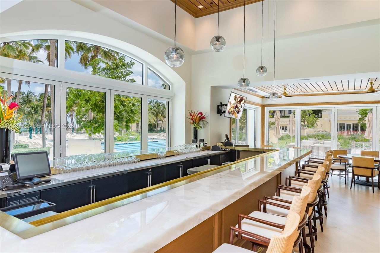 791 Crandon Blvd , Unit 704, Key Biscayne, FL 33149 Photo