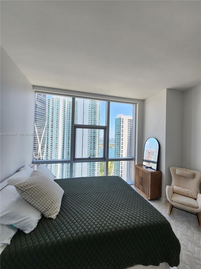 851 NE 1st Ave , Unit 3801, Miami, FL 33132 Photo