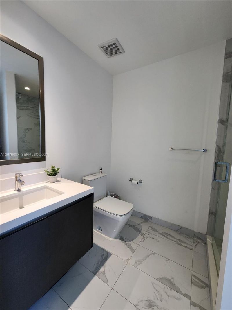 851 NE 1st Ave , Unit 3801, Miami, FL 33132 Photo