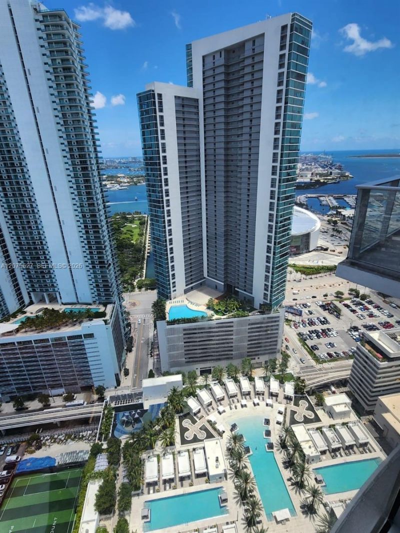 851 NE 1st Ave , Unit 3801, Miami, FL 33132 Photo