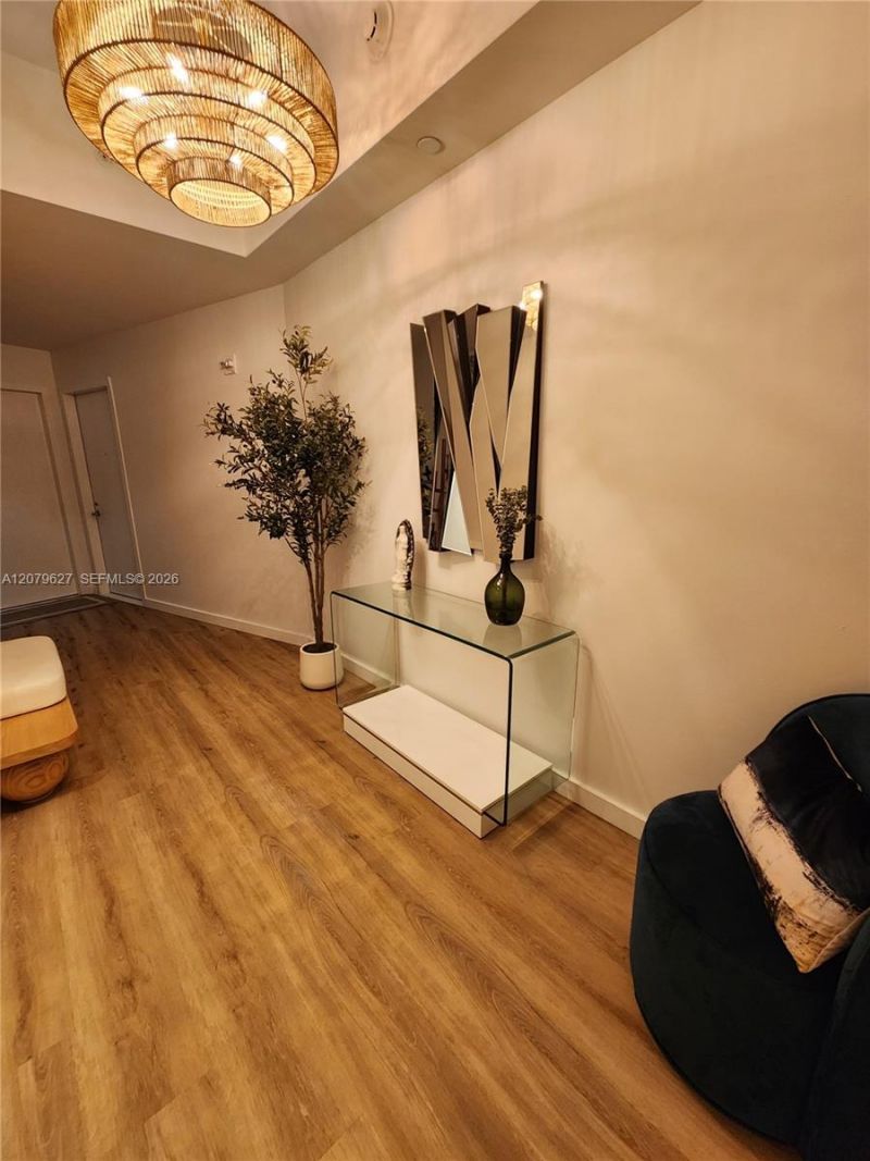 851 NE 1st Ave , Unit 3801, Miami, FL 33132 Photo