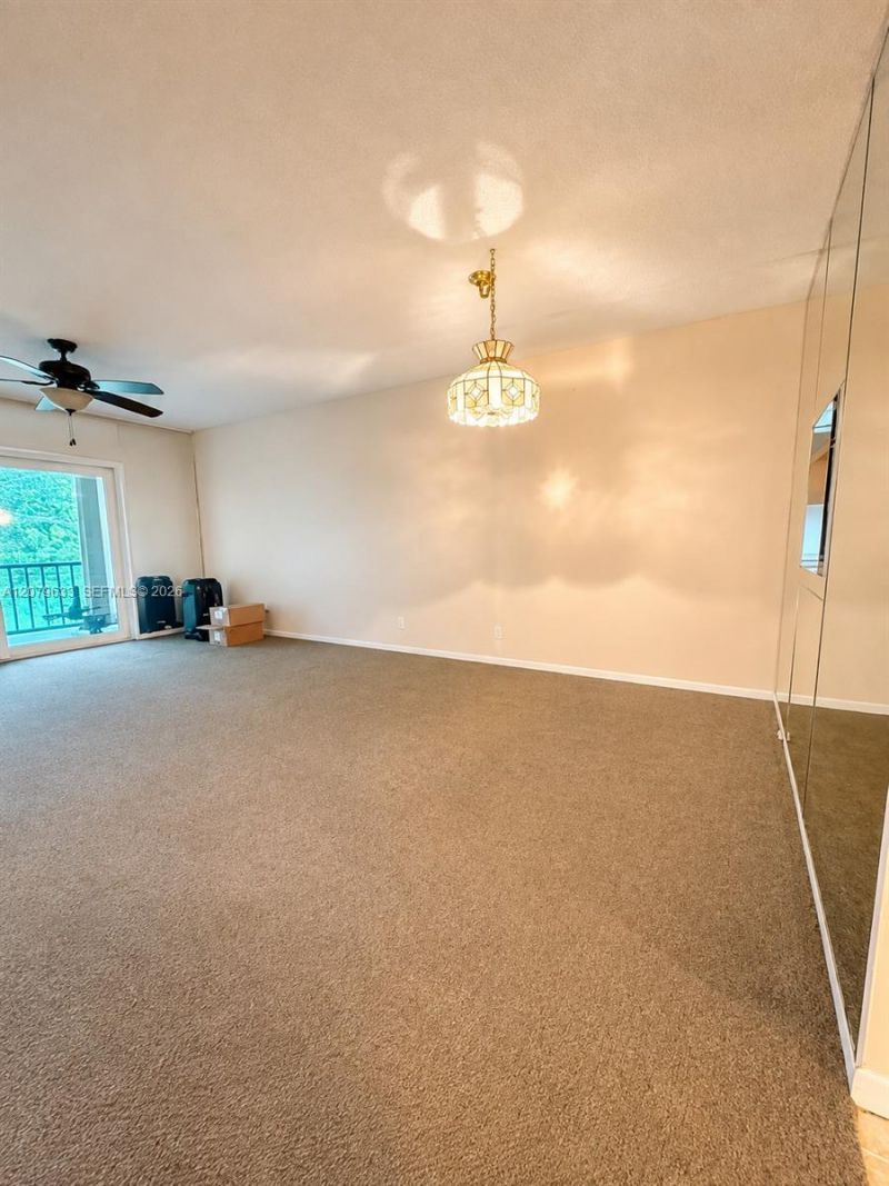 1035 Country Club Dr , Unit 408, Margate, FL 33063 Photo