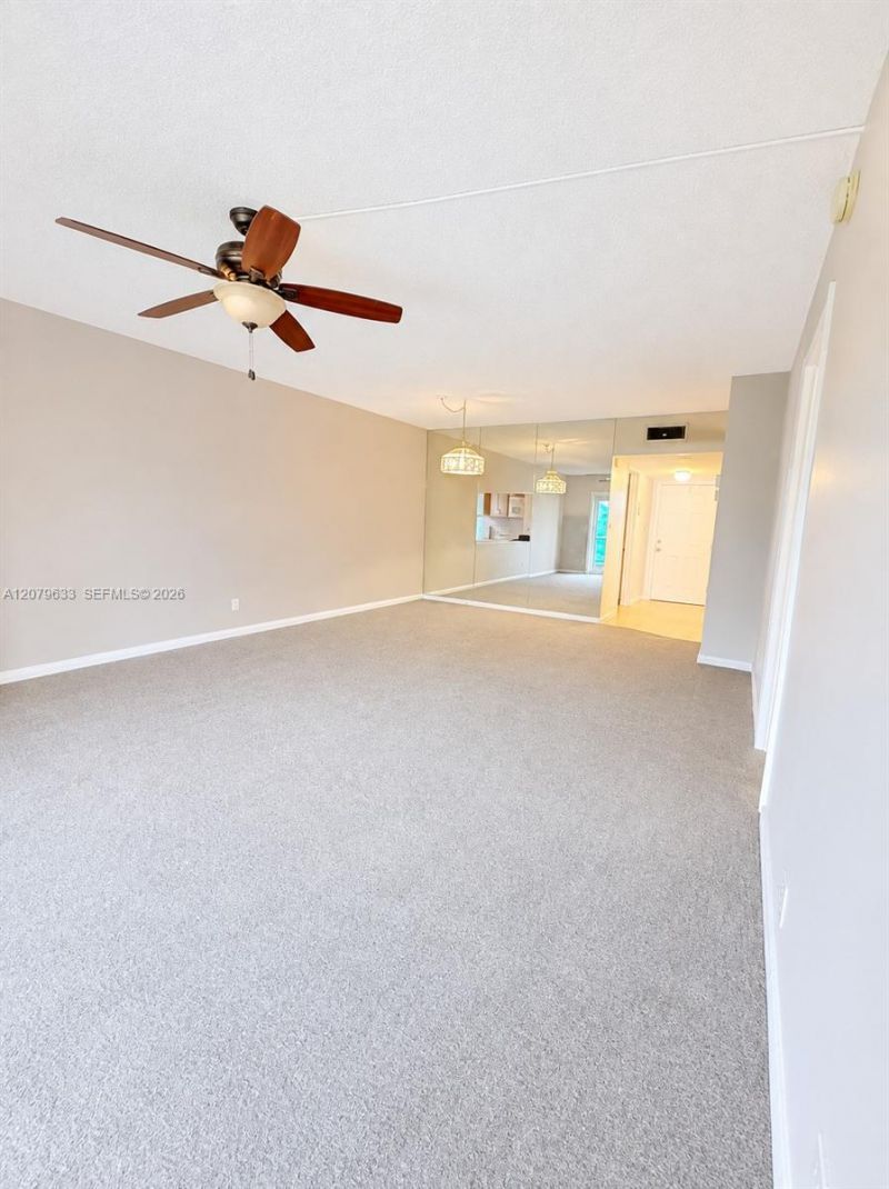 1035 Country Club Dr , Unit 408, Margate, FL 33063 Photo