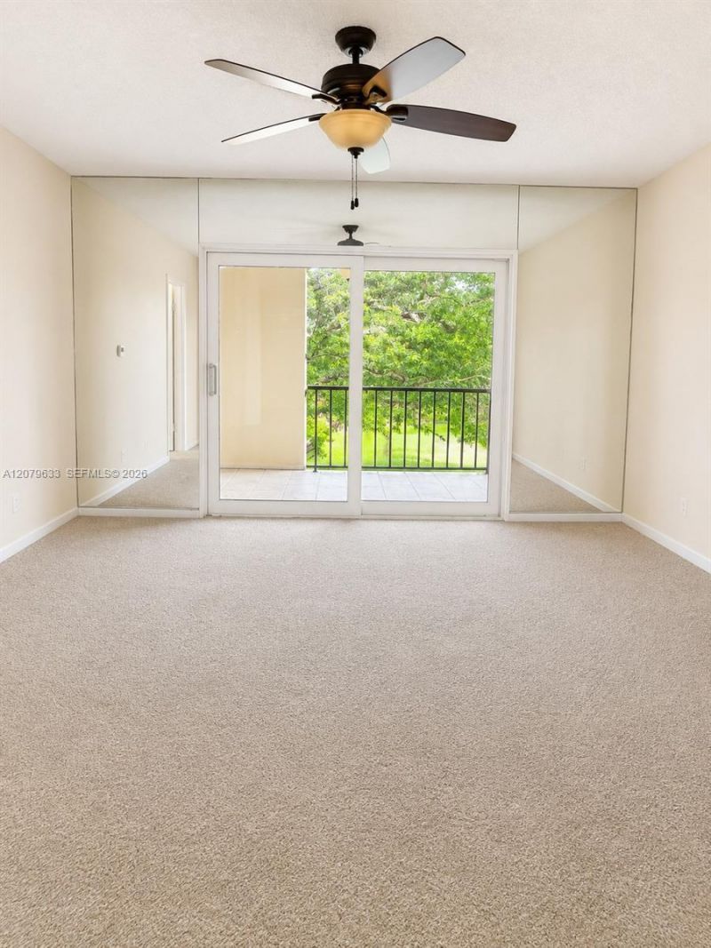 1035 Country Club Dr , Unit 408, Margate, FL 33063 Photo