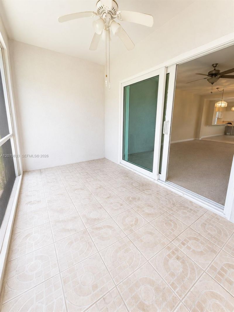 1035 Country Club Dr , Unit 408, Margate, FL 33063 Photo