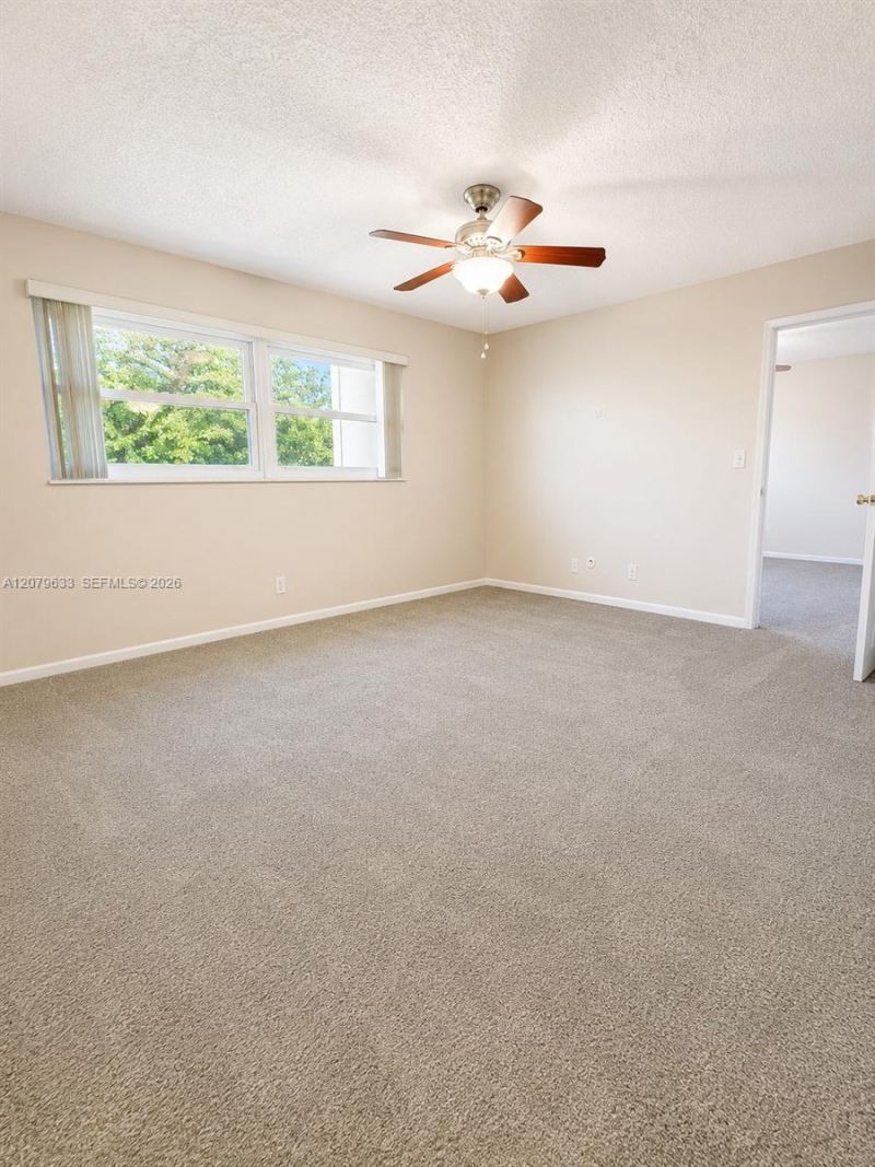 1035 Country Club Dr , Unit 408, Margate, FL 33063 Photo