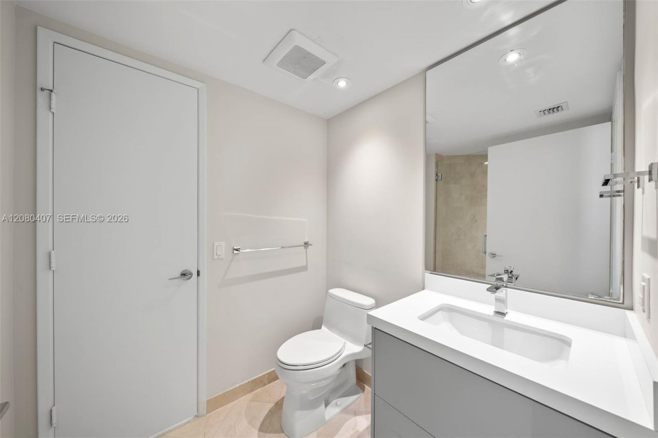 765 Crandon Blvd , Unit 507, Key Biscayne, FL 33149 Photo