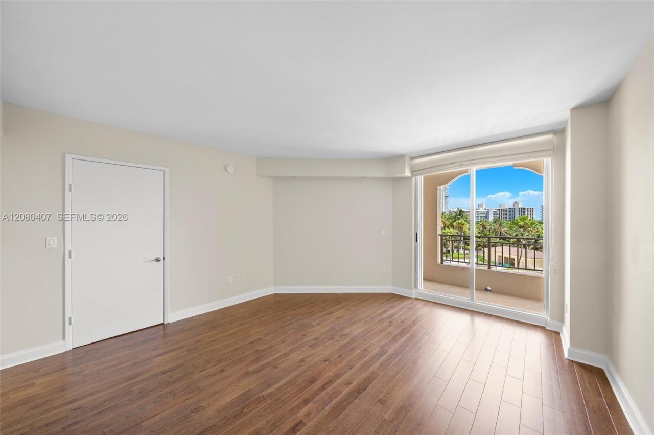 765 Crandon Blvd , Unit 507, Key Biscayne, FL 33149 Photo