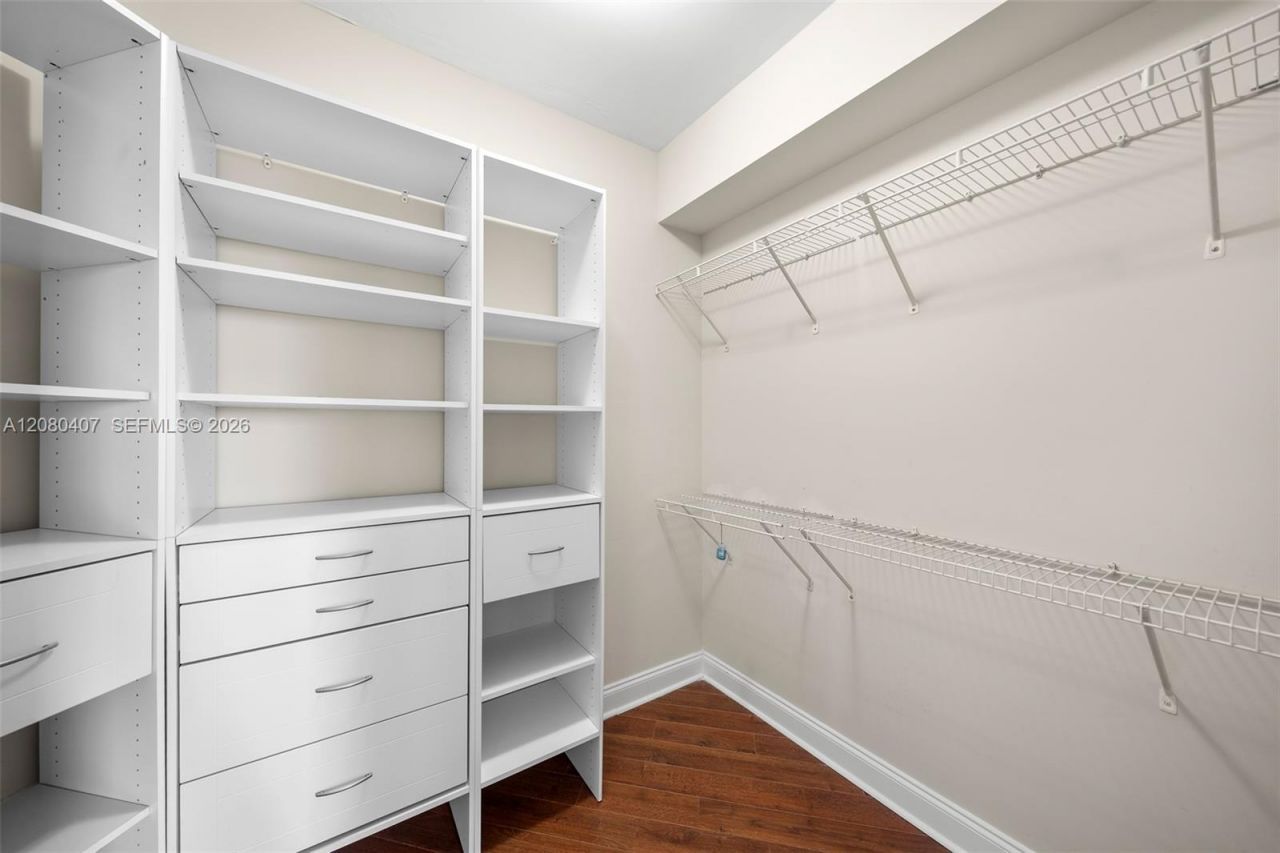 765 Crandon Blvd , Unit 507, Key Biscayne, FL 33149 Photo