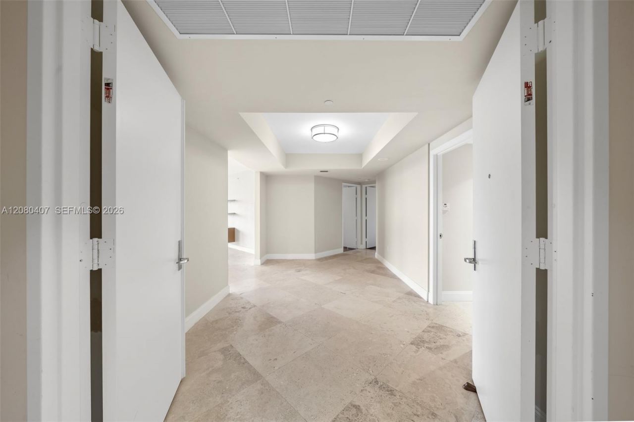 765 Crandon Blvd, Unit 507, Key Biscayne, FL 33149 Photo
