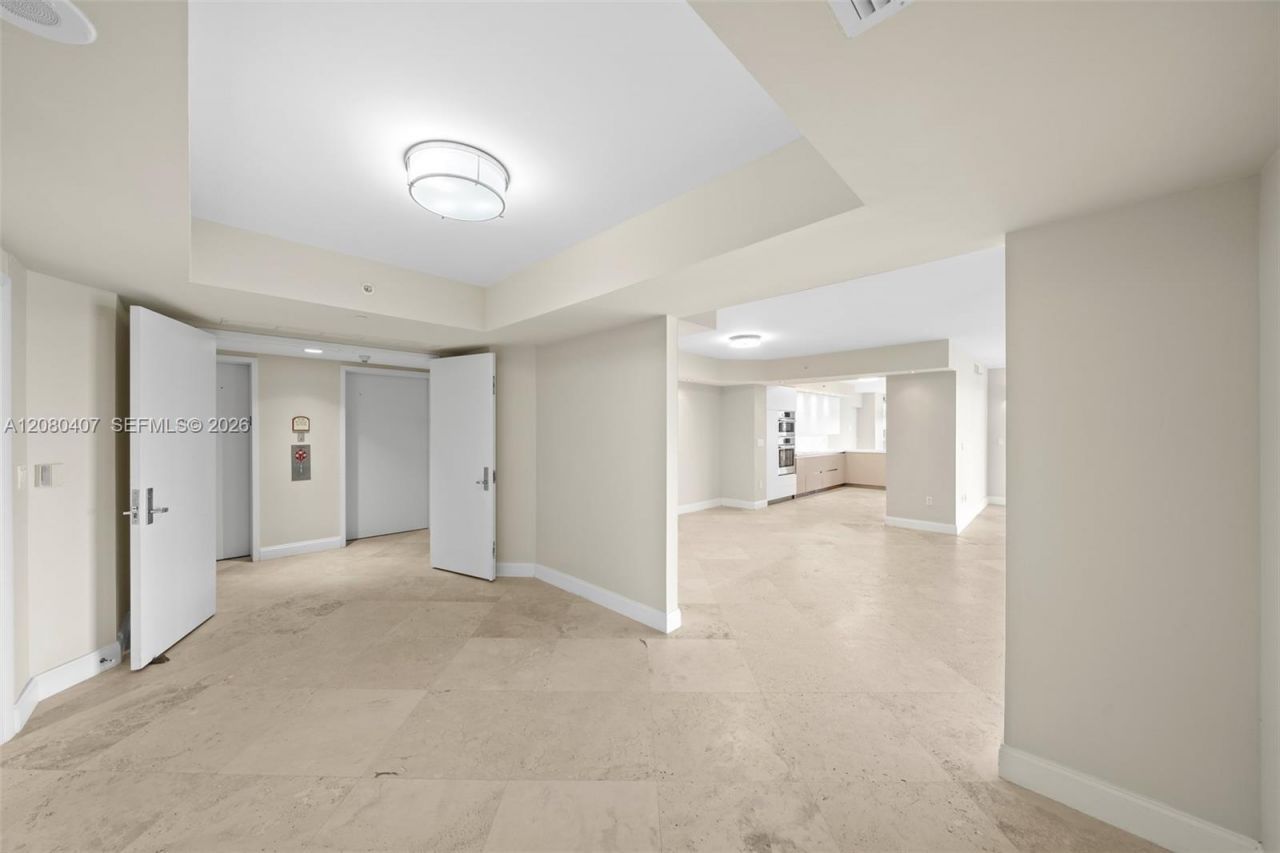 765 Crandon Blvd, Unit 507, Key Biscayne, FL 33149 Photo