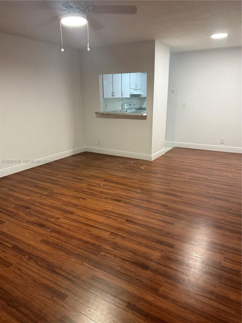 838 Twin Lakes Dr, Unit 19-E, Coral Springs, FL 33071 Photo