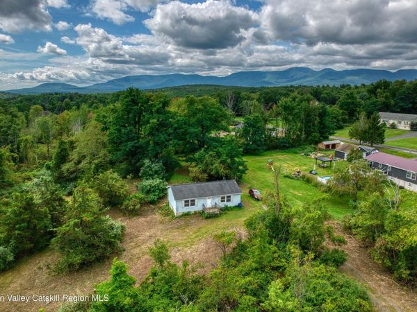 2559 Route 67 , Freehold, NY 12431