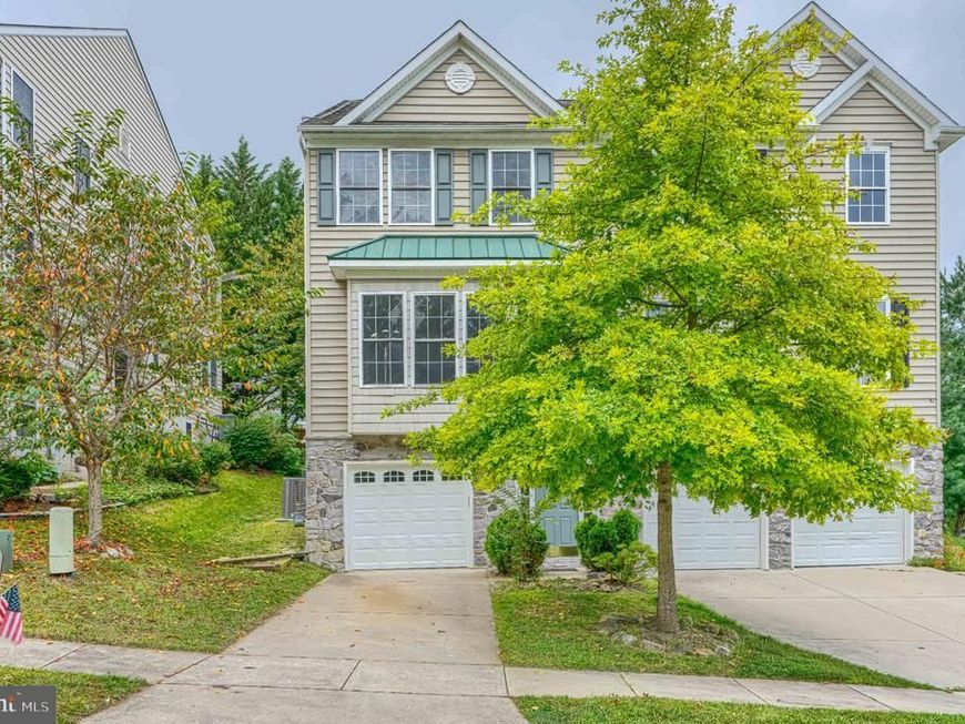 4 Carmichael Court, Catonsville, MD 21228 Main Photo