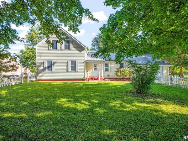 508 W ELM Street, Wyoming, IL 61491
