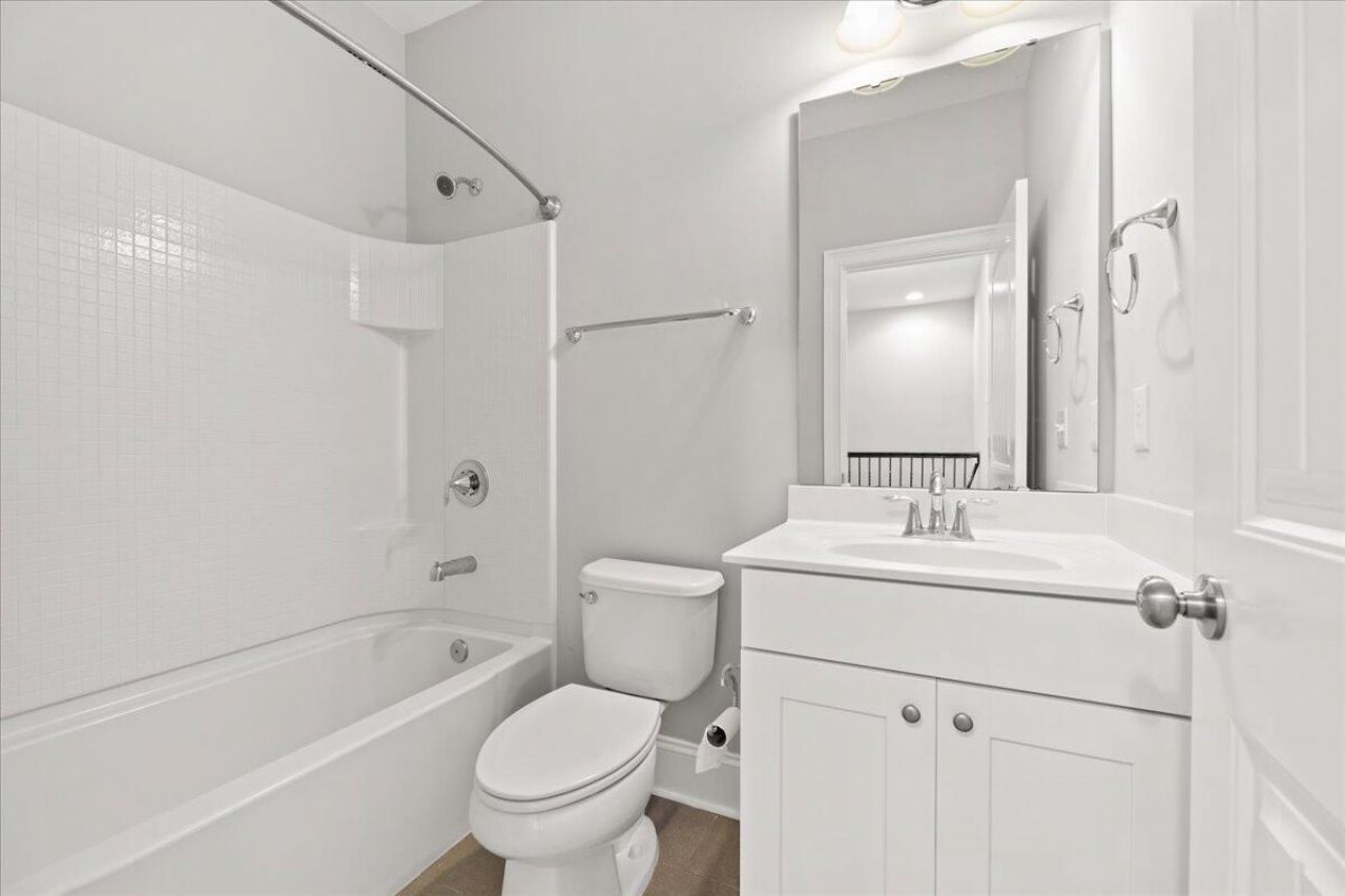 3465 Fairwater Place Photo 15
