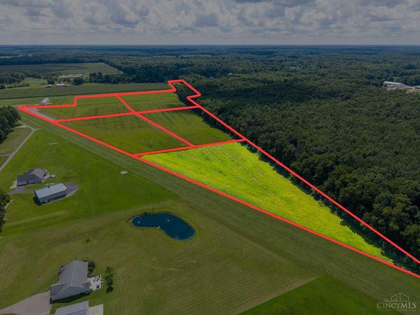 E Landing Lane, Goshen, OH 45122