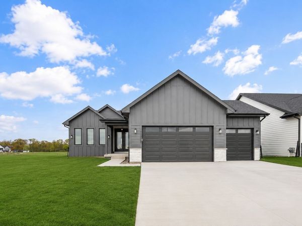 17339 Brookview Drive , Urbandale, IA 50323