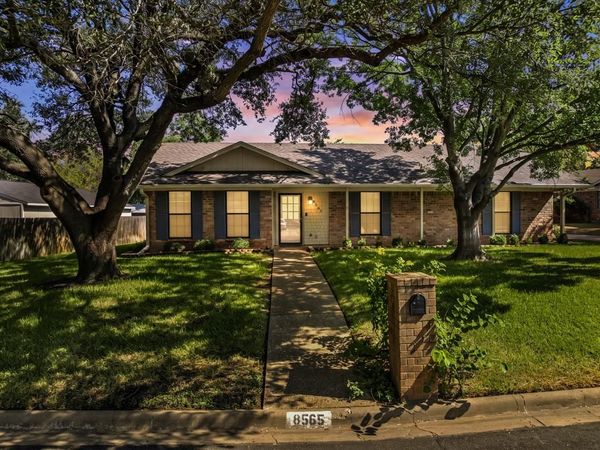 8565 Briargrove Drive, Woodway, TX 76712