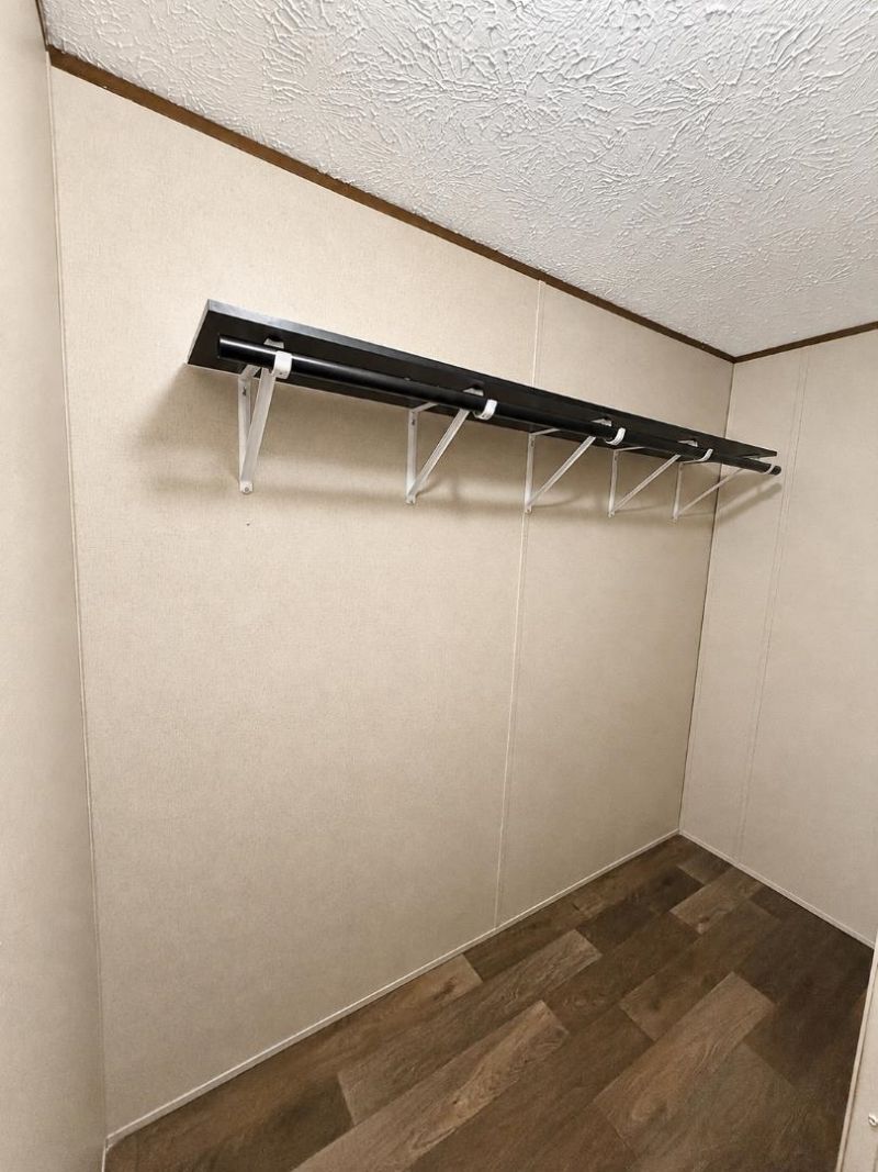 1112 Millers Rd.  Photo 11