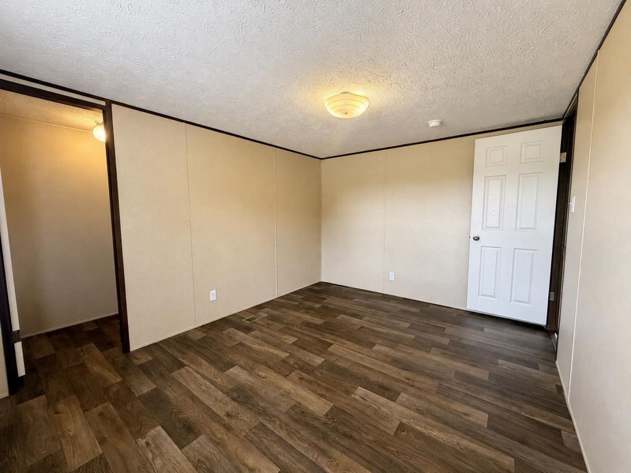 1112 Millers Rd.  Photo 15