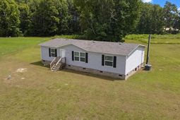1112 Millers Rd.  photo 4