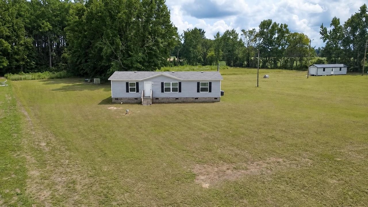 1112 Millers Rd.  Photo 24