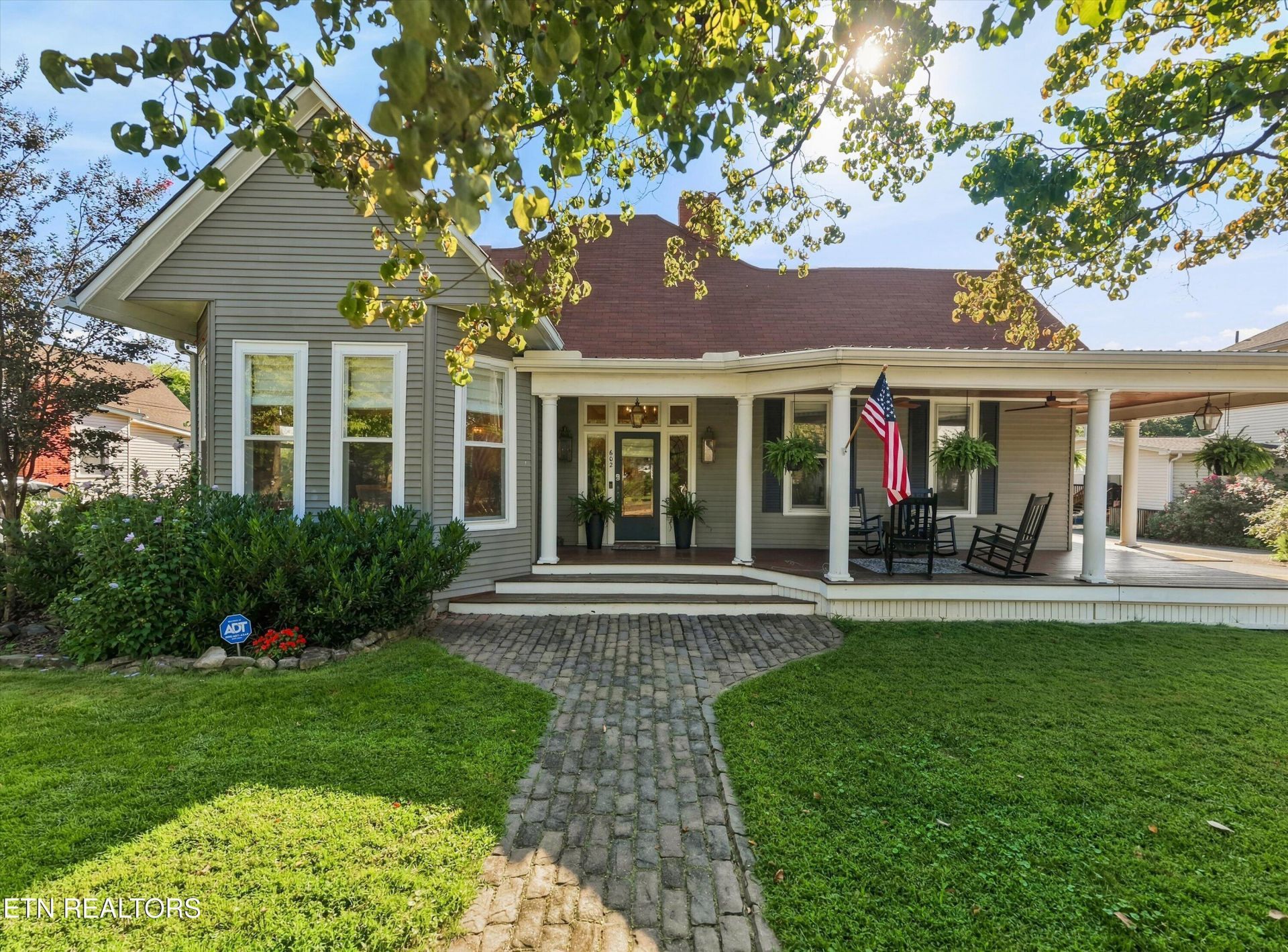 602 Mayes Ave, Sweetwater, TN 37874 Main Photo
