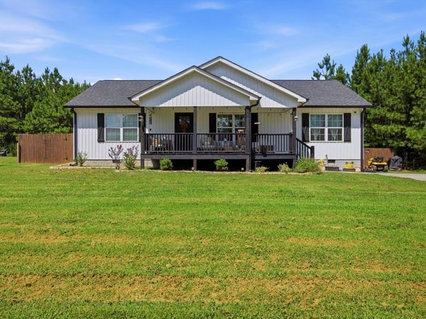 8241 Ga Hwy 2, Dalton, GA 30721