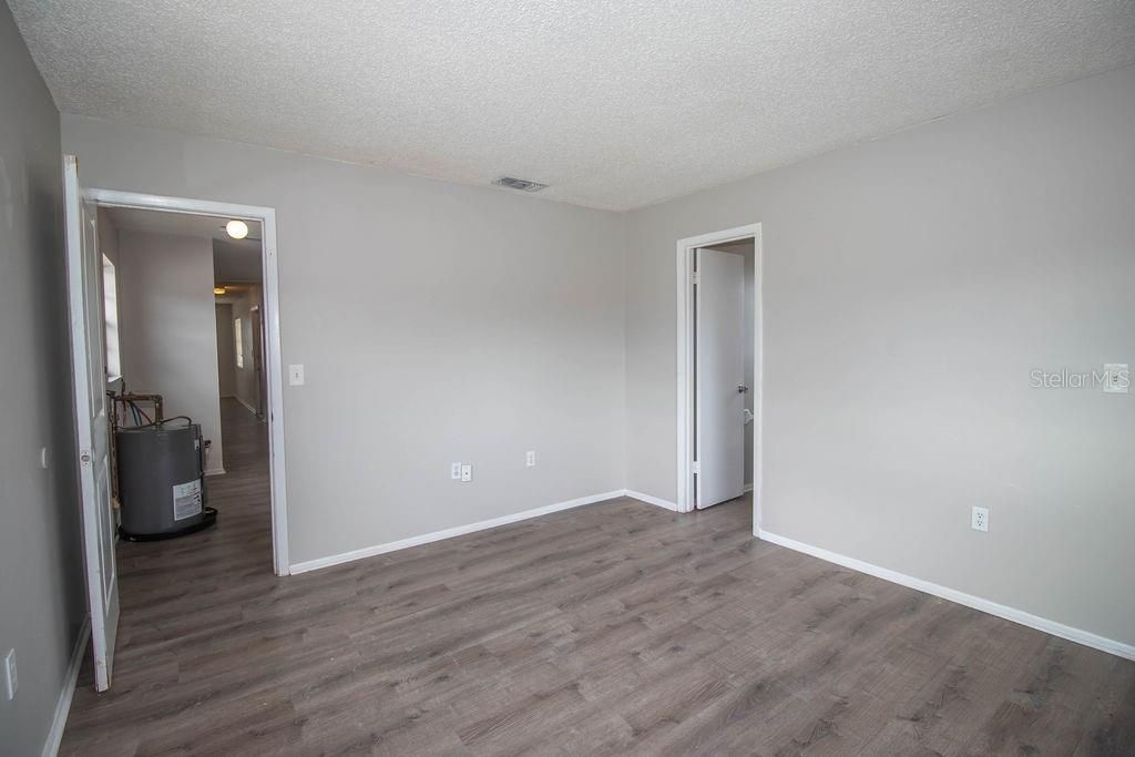 2809 47th Avenue W, Bradenton, FL 34207 Photo