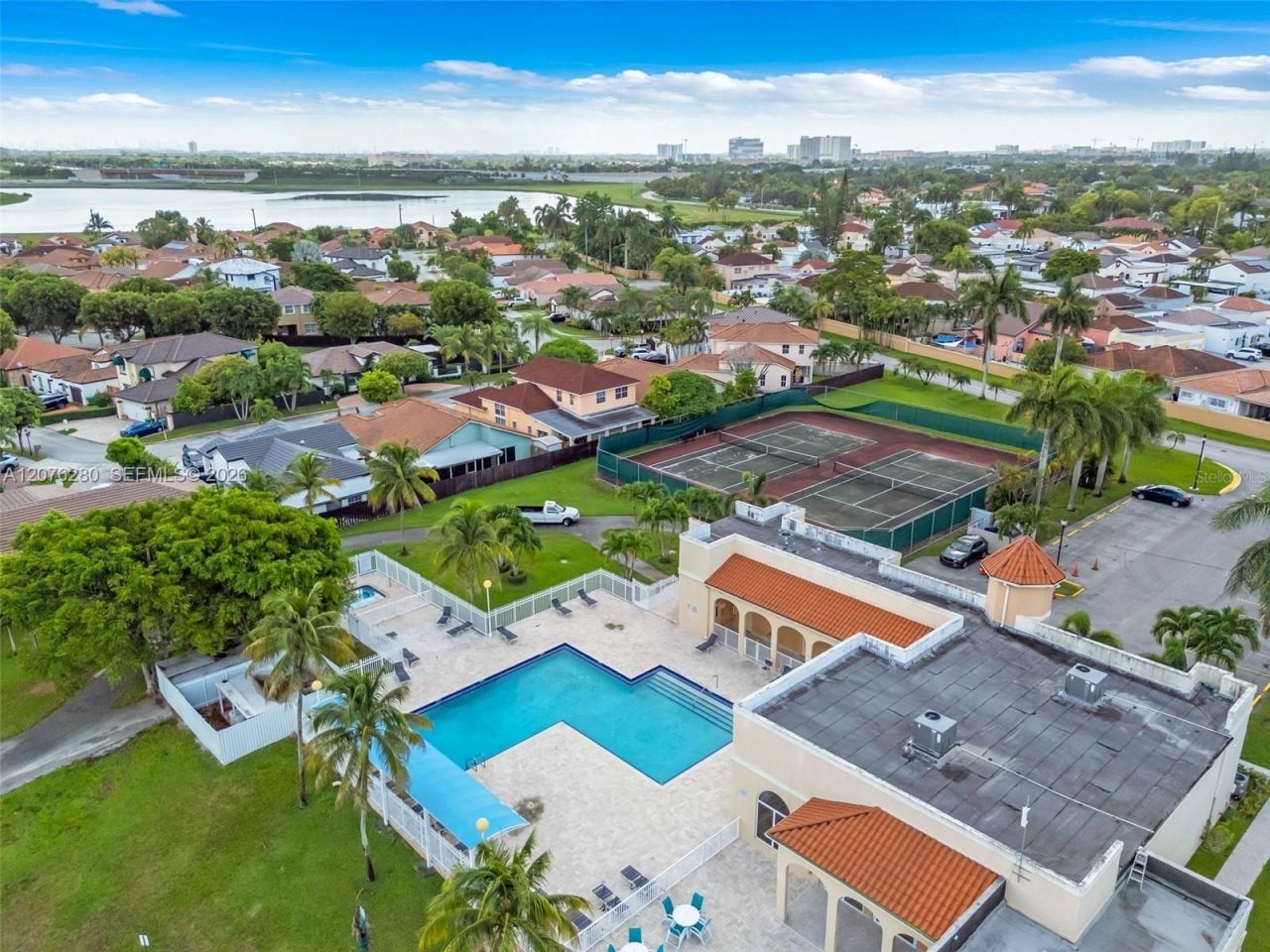 1180 NW 124th Place , Unit 208, Miami, FL 33182 Photo