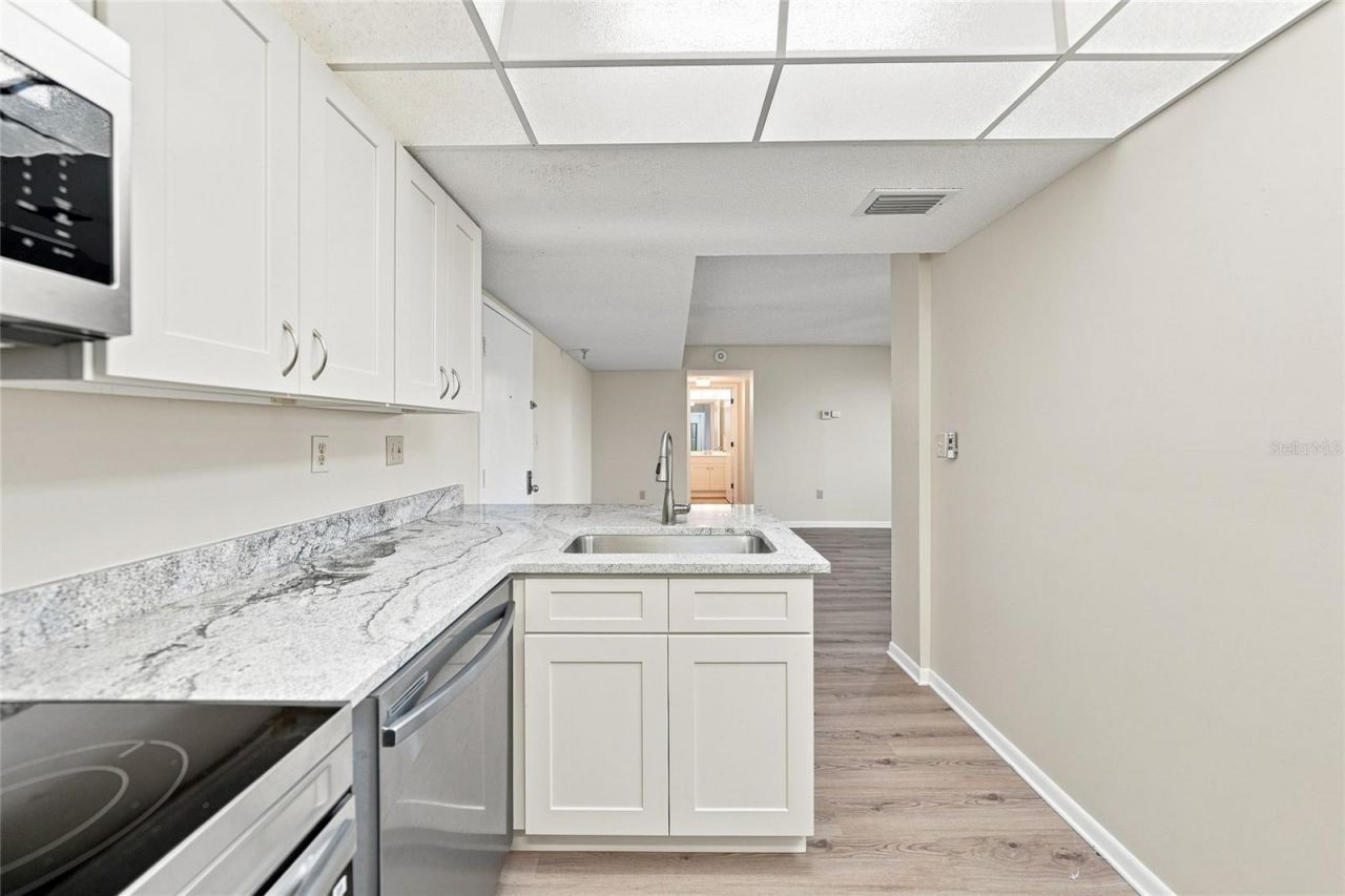 21405 Olean Boulevard , Unit 405, Port Charlotte, FL 33952 Photo