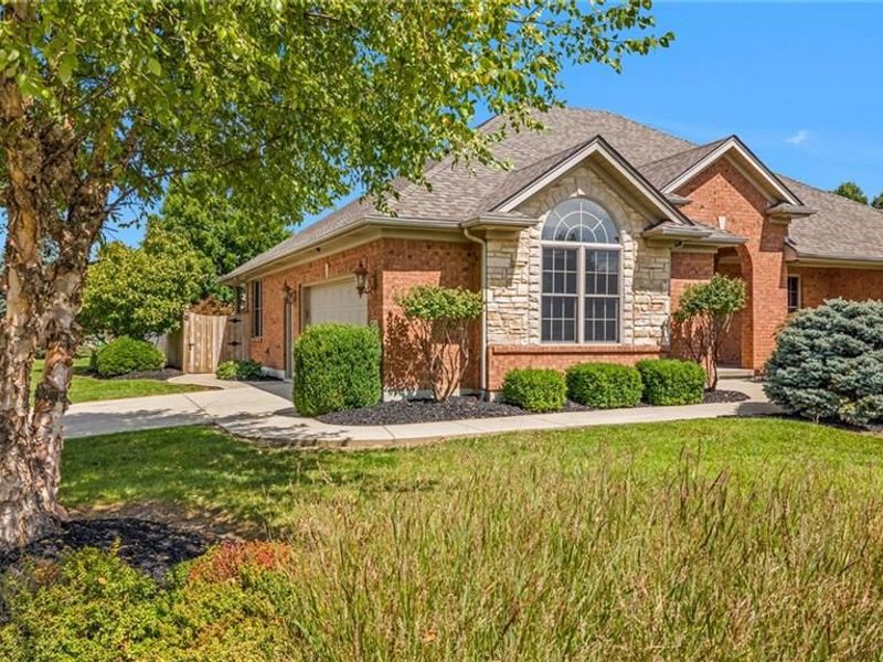 382 Sunset Drive, Carlisle, OH 45005 Photo 5