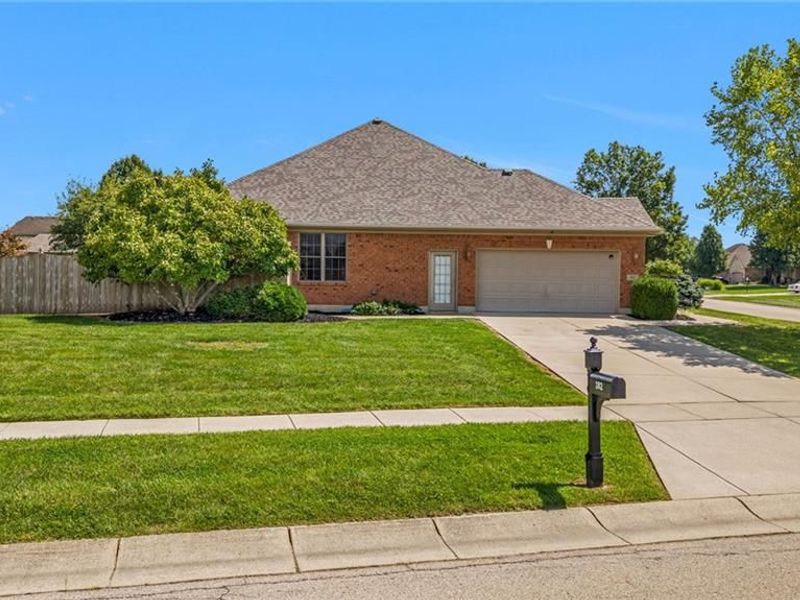 382 Sunset Drive, Carlisle, OH 45005 Photo 7