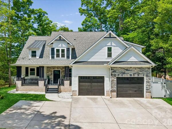9712 Worley Drive, Charlotte, NC 28215