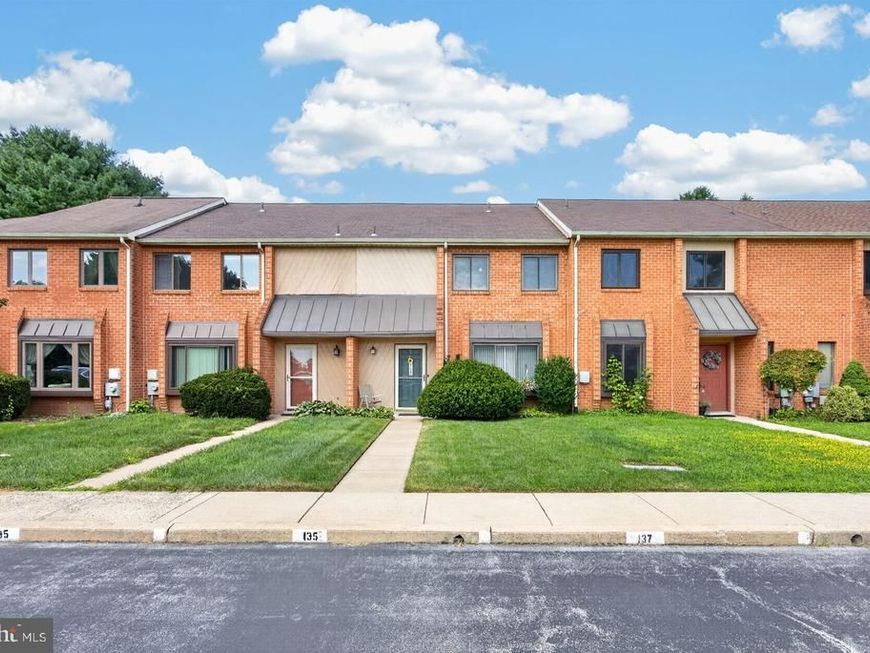 133 Caernarvon Court, Exton, PA 19341 Main Photo