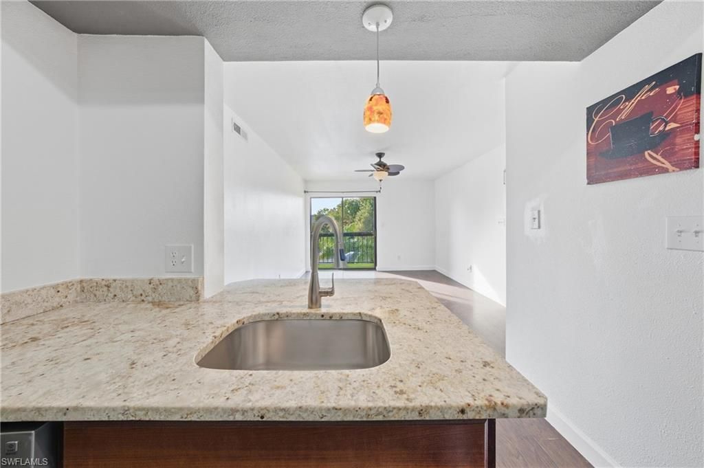 2925 Winkler Ave , Unit 920, Fort Myers, FL 33916 Photo