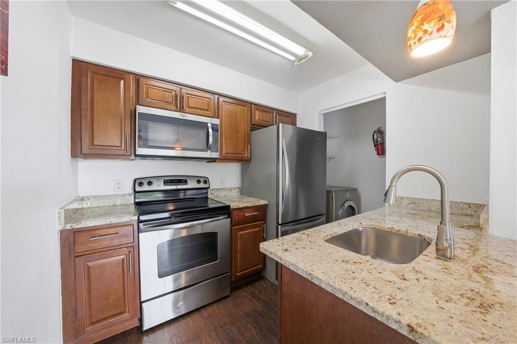 2925 Winkler Ave , Unit 920, Fort Myers, FL 33916 Photo