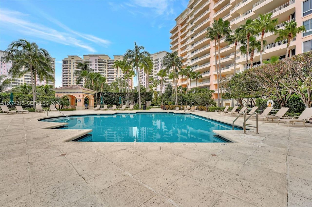 791 Crandon Blvd , Unit 301, Key Biscayne, FL 33149 Photo