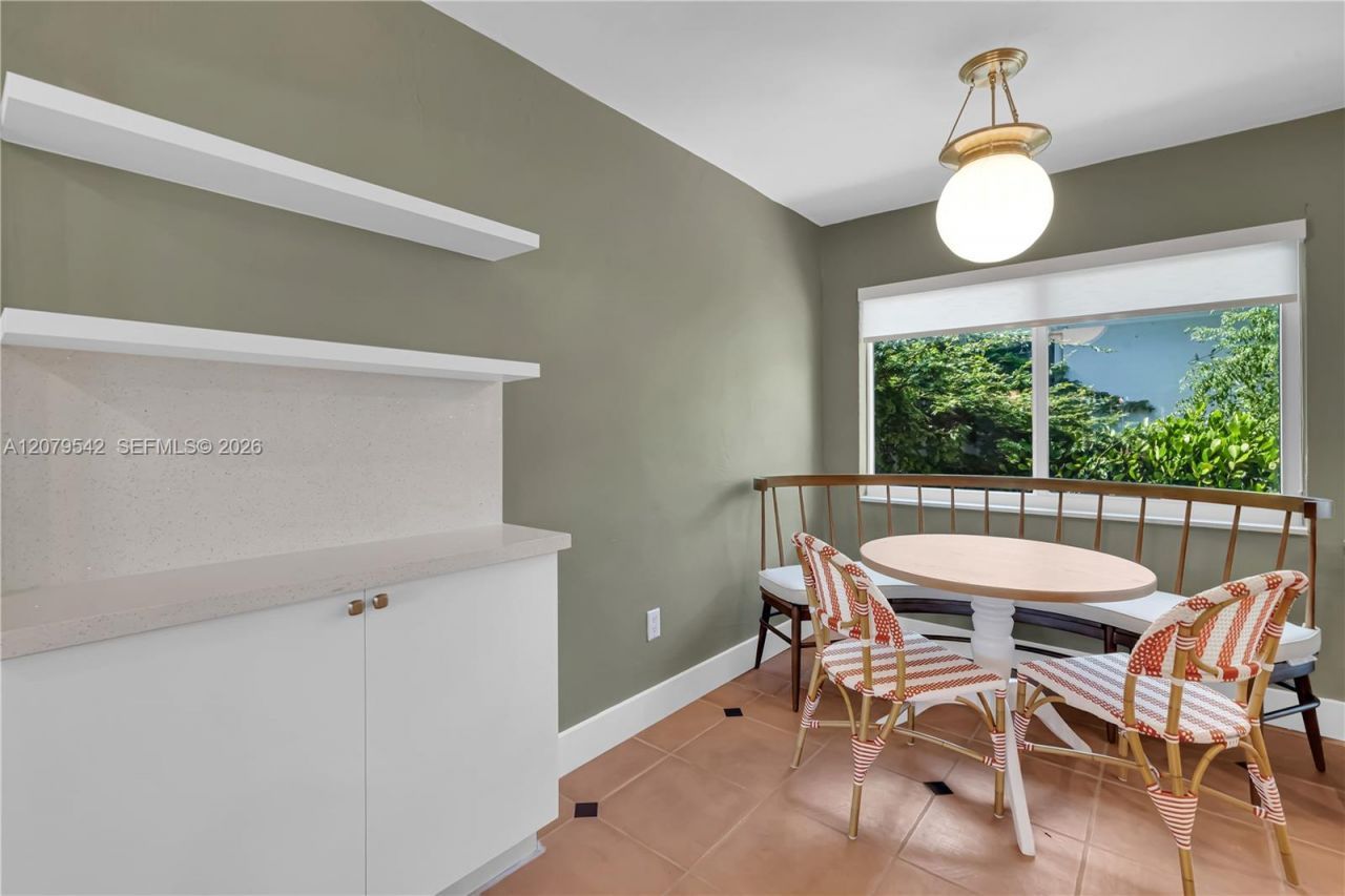 3145 Segovia St, Unit -, Coral Gables, FL 33134 Photo