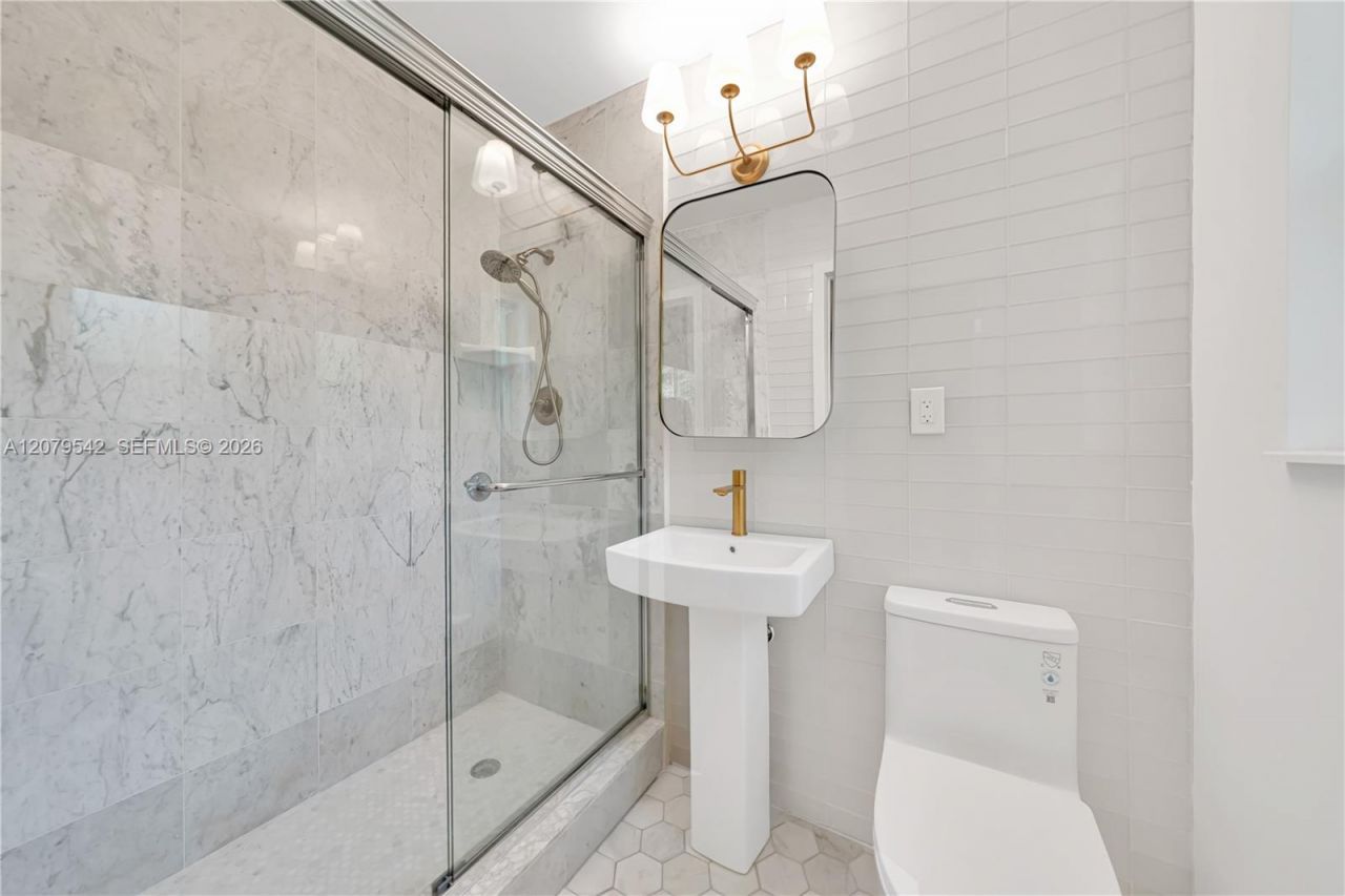 3145 Segovia St, Unit -, Coral Gables, FL 33134 Photo