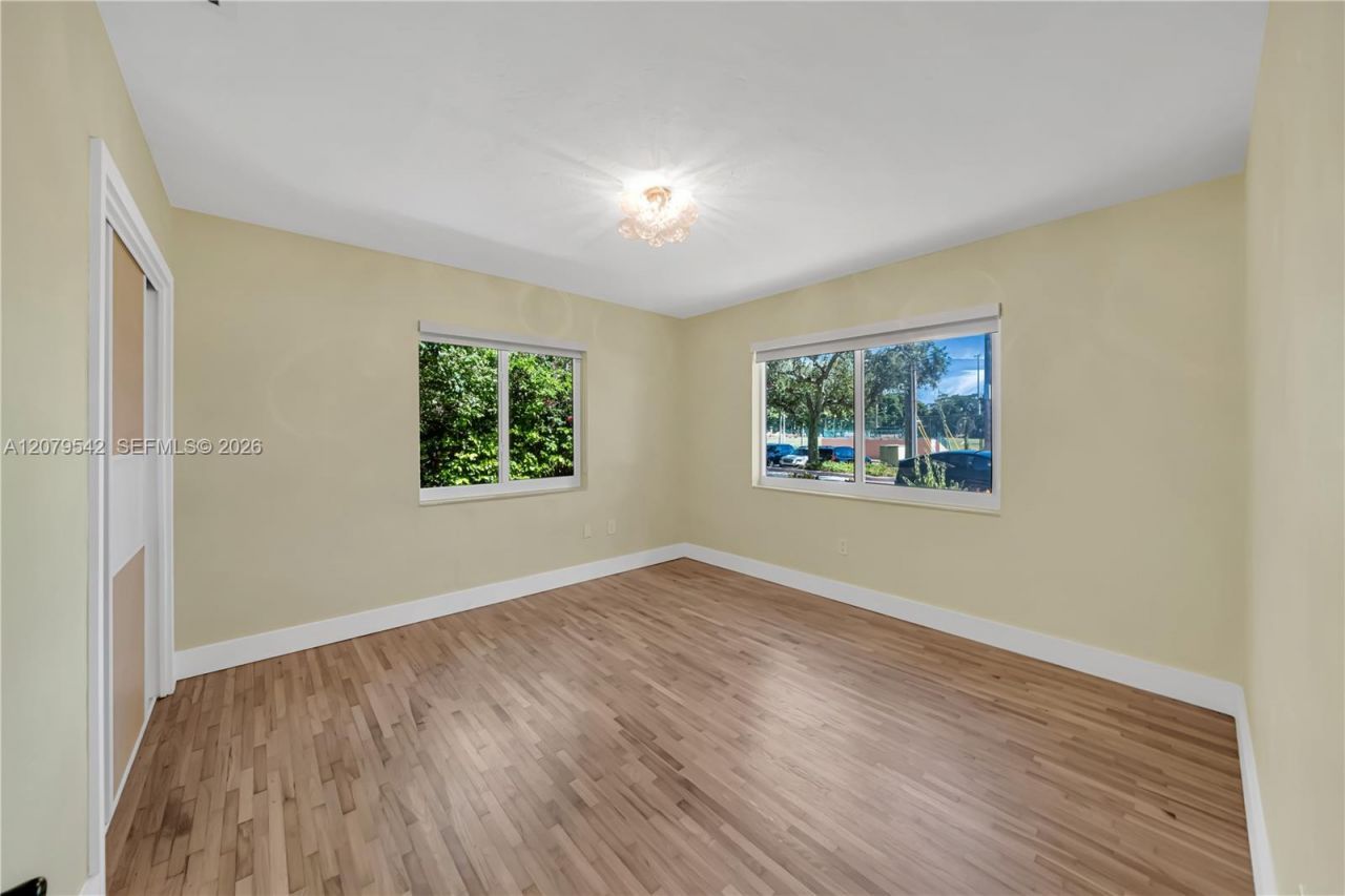 3145 Segovia St, Unit -, Coral Gables, FL 33134 Photo