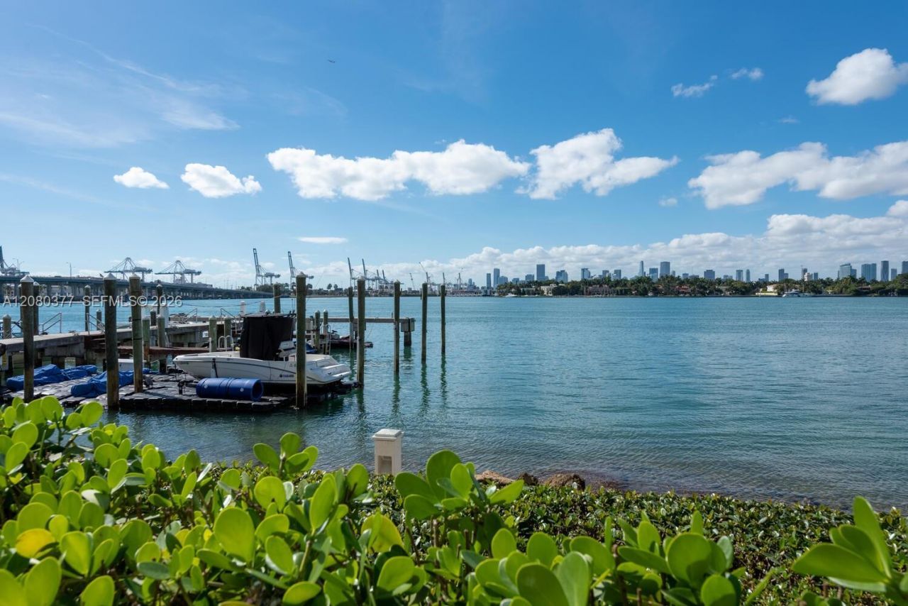 650 West Ave, Unit 406, Miami Beach, FL 33139 Photo