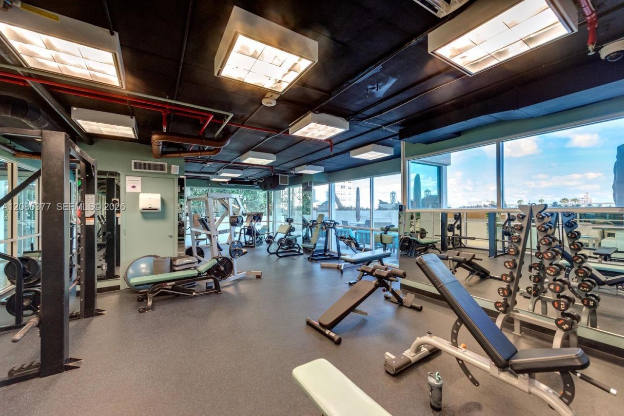 650 West Ave , Unit 406, Miami Beach, FL 33139 Photo